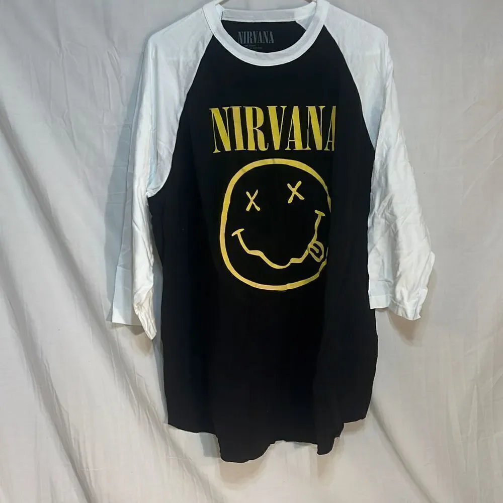 Nirvana Smiley Raglan band concert T-shirt NWT‎